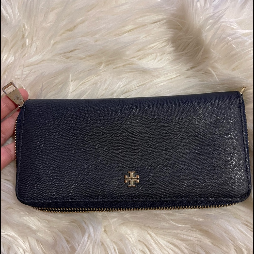 Tory long wallet